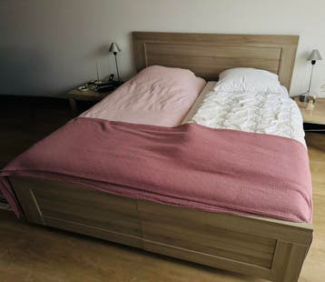 Senioren Ledikant, 2 x 90 cm,los te koppelen met 2 matrassen