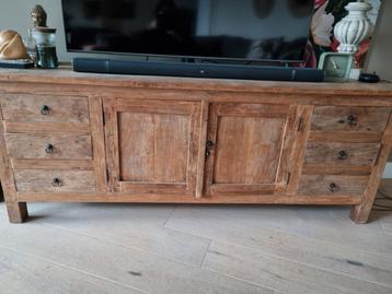 Mooie houten tv kast 1.90 breed en 55 diep tegen elk aanneme