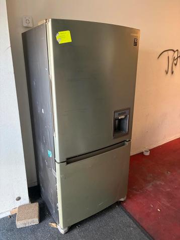 Grote Koelkast met Vriesvak - Ruim en Praktisch