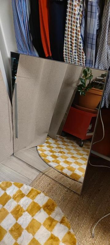 Gratis badkamer spiegel 70x90 zelf ophalen