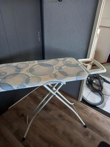 Brabantia brede strijkplank