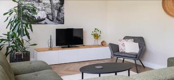 Televisiemeubel wit met eiken plank, 240cm breed