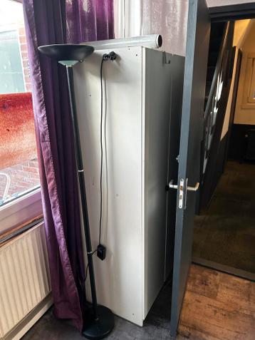 Mooie zwarte staande lamp