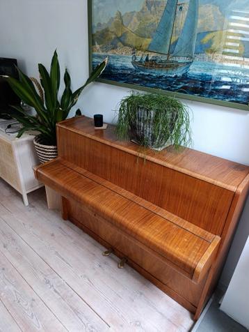 Gratis Geyer Upright Piano - Warme Klank - Goede Basis