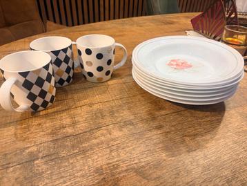 Serviesgoed: Borden en Kopjes
