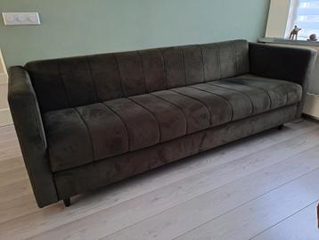 Retro bank met velvet stof, ophalen 25-02 of 26-02!!