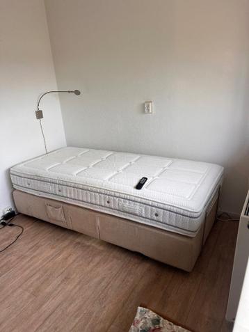 Volledig Elektrisch senioren bed