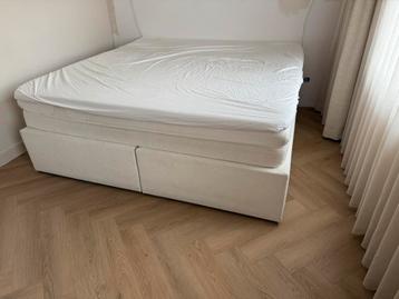 Bed gratis