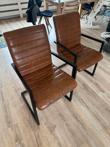 Gratis - 2x Stevig ijzeren frame – ideale basis eigen prject