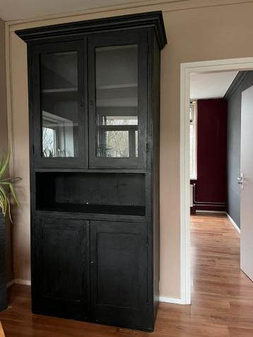 Mooie Kast! | Vitrine | Eetkamer kast | Buffetkast