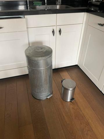 Gratis twee prullenbakken