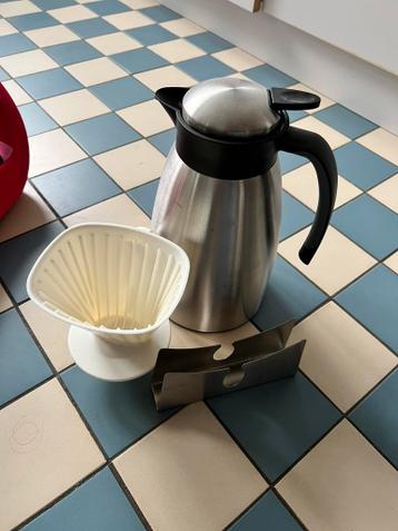 Setje koffiekan en servethouder