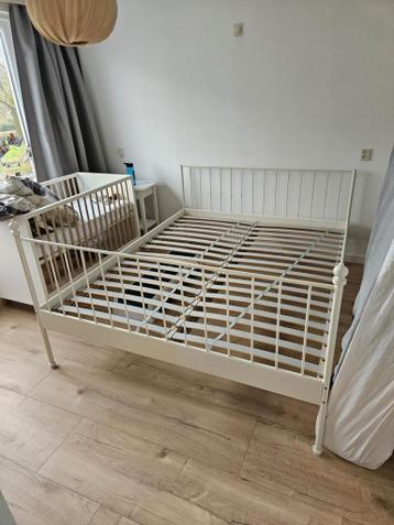 Bed gratis af te halen