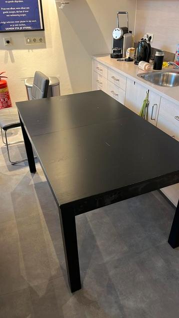 Uitschuifbare eettafel