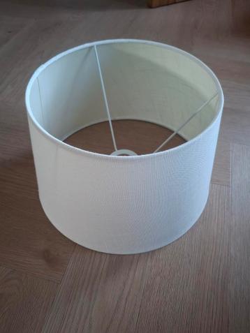 Gratis lampenkap basic gebroken wit