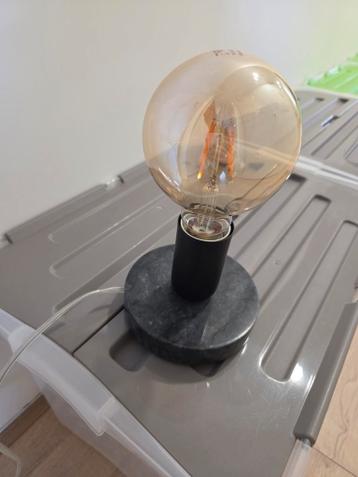 Moderne lamp exclusief lichtbron - E27 fitting