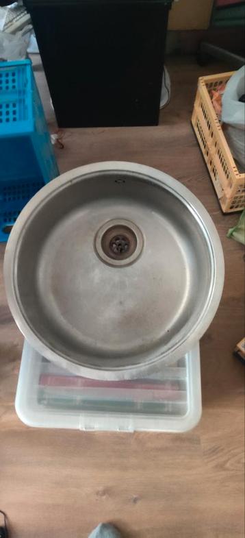 Round IKEA sink