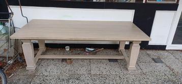 Oude tafel - gratis af te halen