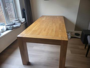 Mooie eikenhouten eettafel - 220cm x 100cm x 79 cm