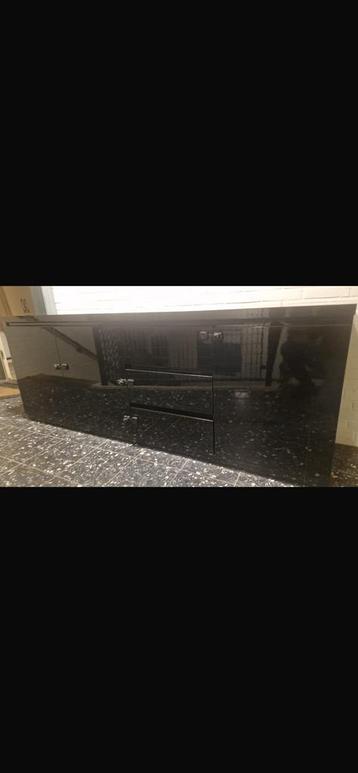 hoogglans zwart dressoir