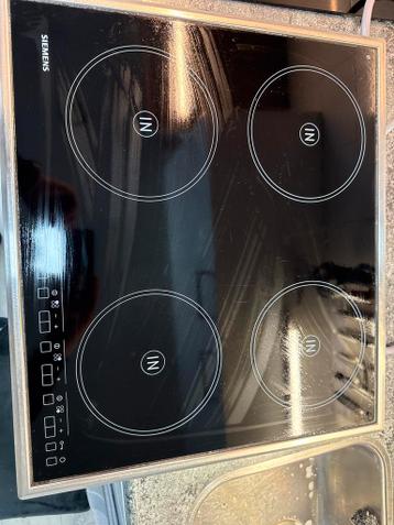 Siemens Inductie Kookplaat - 4 Zones defect doet opeens niet