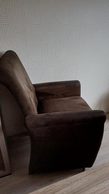 Eettafel met 6 stoelen