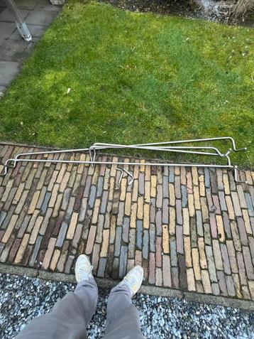 Uitschuifbare gordijnrails van Ikea - Gratis af te halen