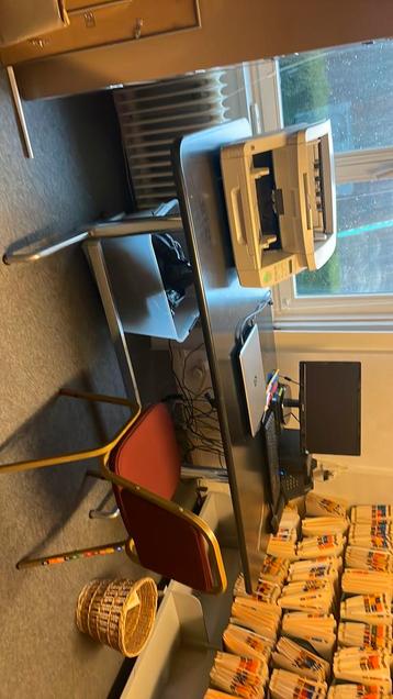 Bureau gratis afhalen