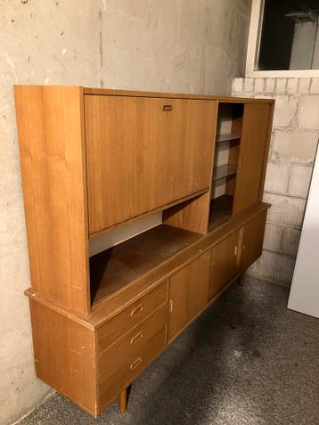 Jaren 50-60 kast RETRO, gratis af tehalen voor liefhebber