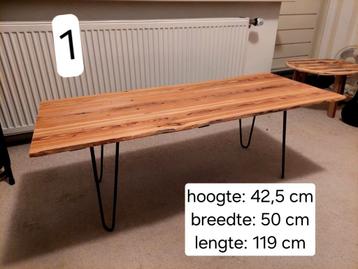 Diverse salontafels gemaakt van gerecycled hout
