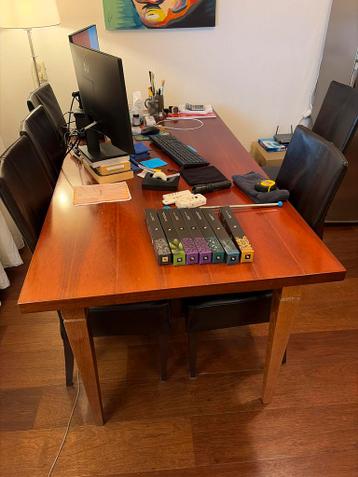 GRATIS Mooie eettafel met 6 stoelen afhalen in Barneveld