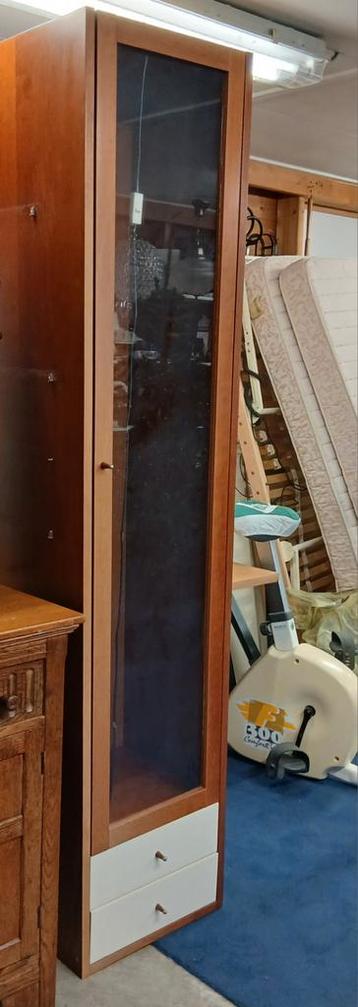 Vitrine kast gratis