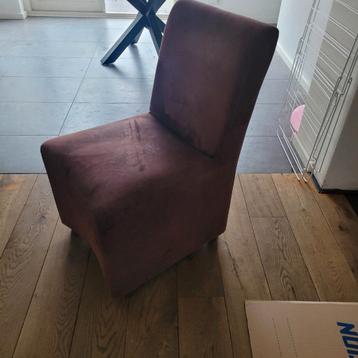 4 Bruine Stoffen Stoelen