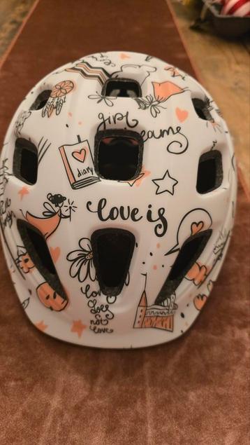 Apollo kinderfietshelm maat M - zo goed als nieuw