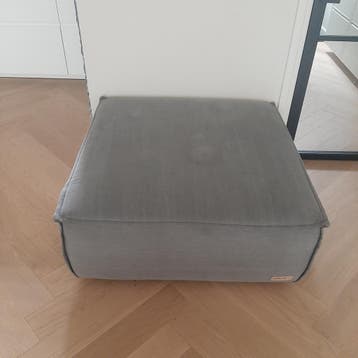 Umix poef / voetenbank - 130 cm