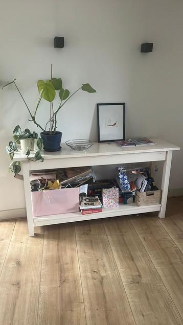 Ophalen 25-02 — Mooie witte tafel