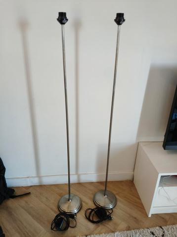 Gratis vloerlampen metaal