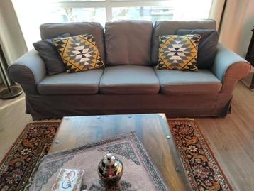 Gratis af te halen mooie 3 zitsbank