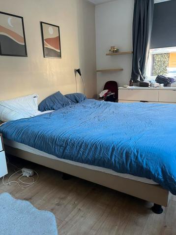 Gratis bed 180cm (2x 90cm)