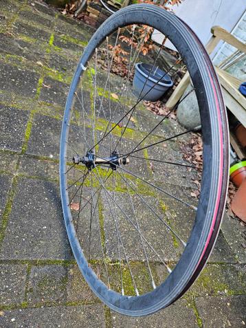 Gratis: Voorwiel, fixie of race.