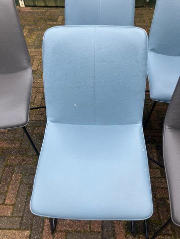 Leren Eetkamerstoelen met Stalen Poten GRATIS