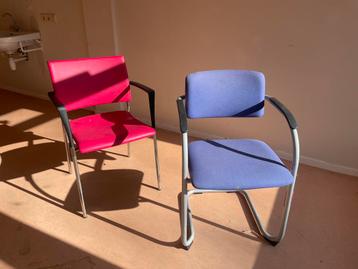 GRATIS diverse stoelen