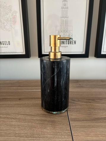 *GRATIS* Rituals Zeepdispenser