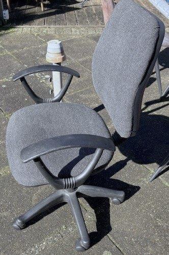 Bureaustoel grijs stof