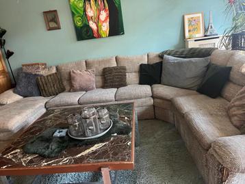 Beige u bank gratis ophalen