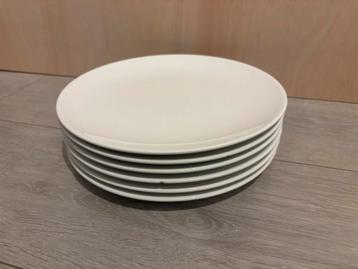 GRATIS!! Porseleinen Diner Borden - 6 stuks