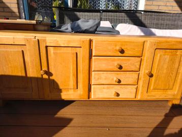 Mooie houten dressoir - 177x68x42 cm