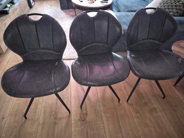 3 eetkamerstoelen – gratis op te halen