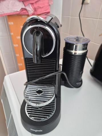 Koffieapparaat Nespresso LET OP; DOET HET NIET GOED