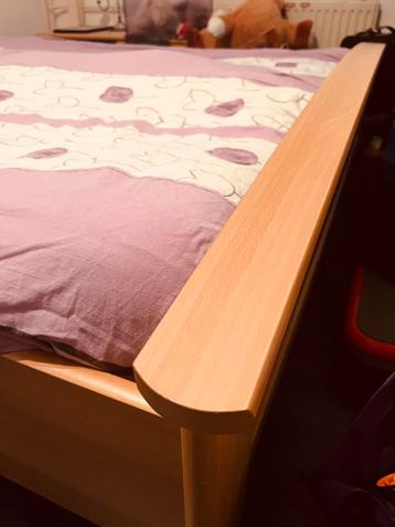 2 pers bed gratis ophalen 160x200